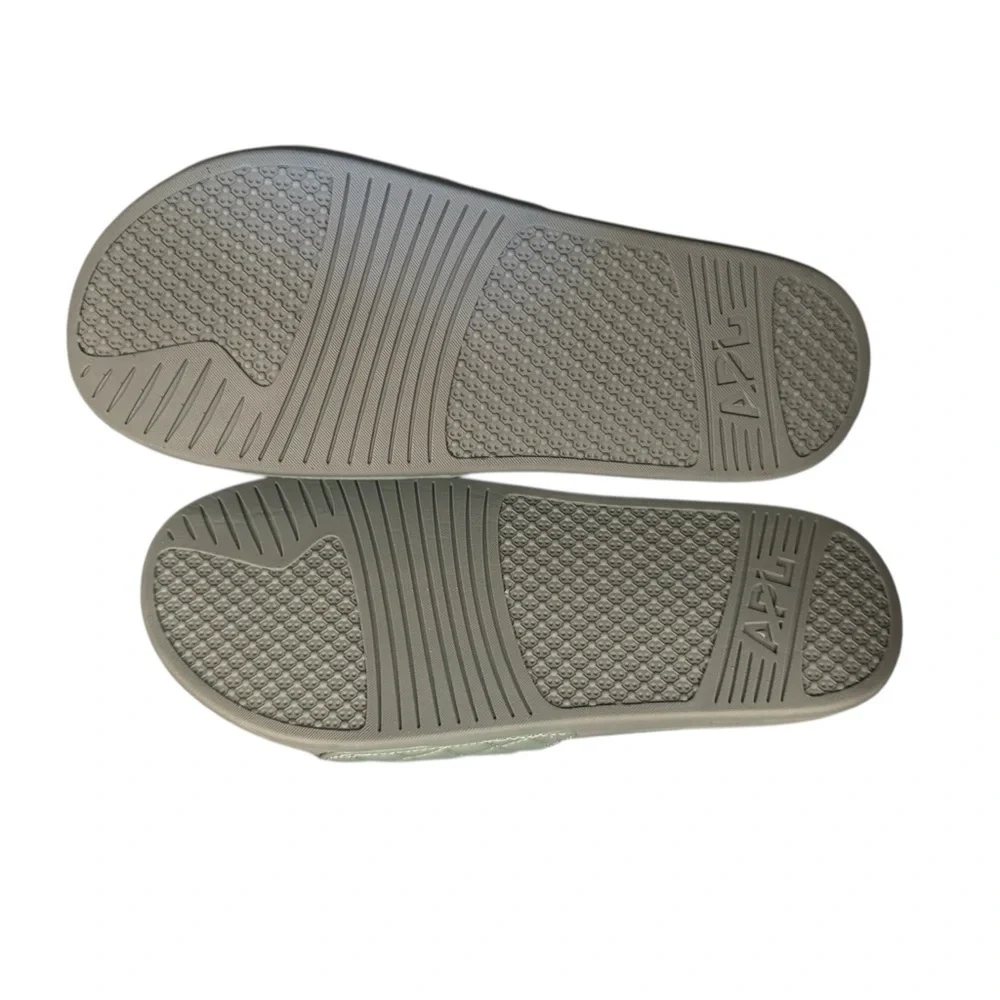 APL Quilted Blue Slide Sandals in Seaside Men’s Size 9